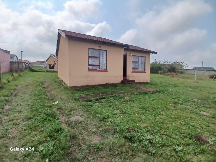 2 Bedroom Property for Sale in Amalinda Eastern Cape